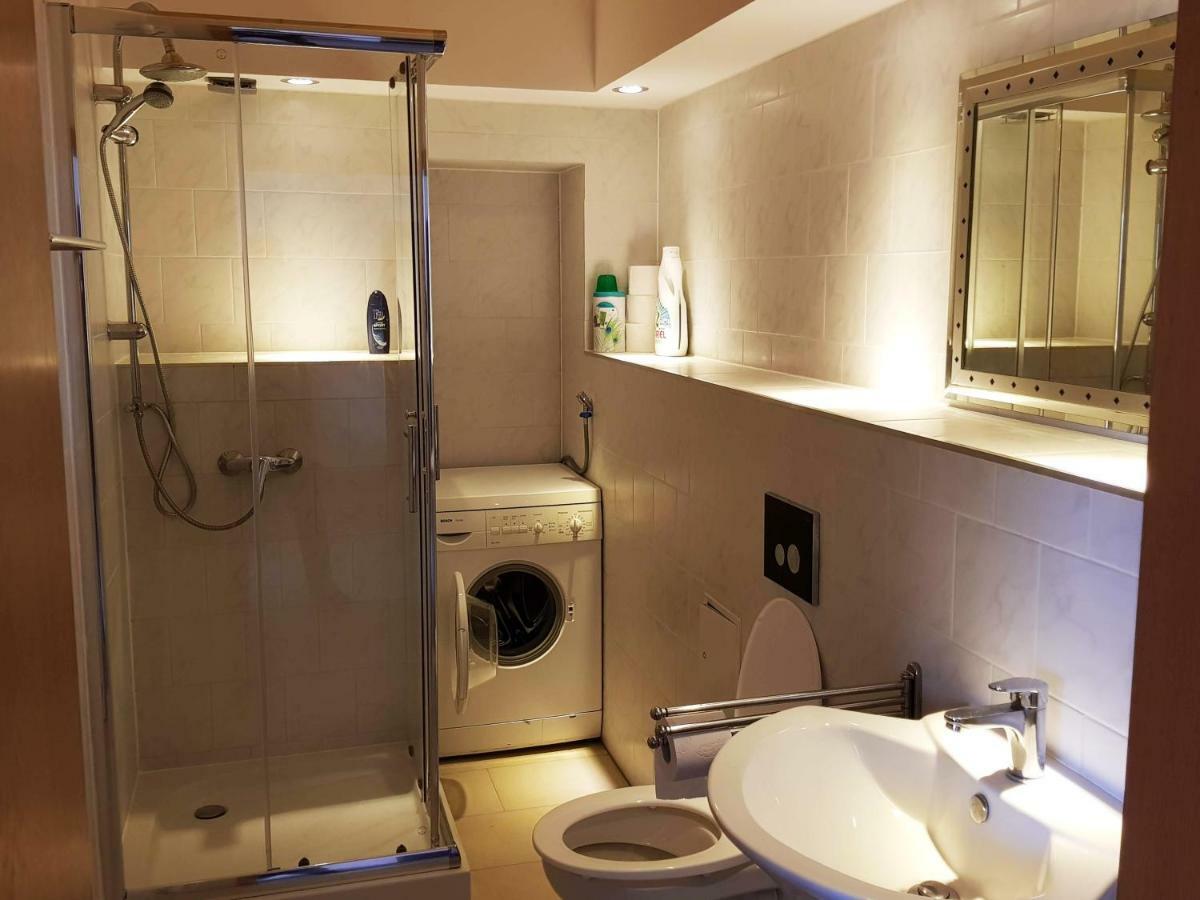 Hotel Monteurzimmer Obersulm Extérieur photo